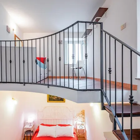 Casa Chiocciola With Terraces Apartment *